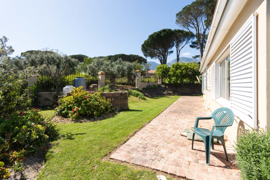 7 Bedroom Property for Sale in Tre Donne Estate Western Cape